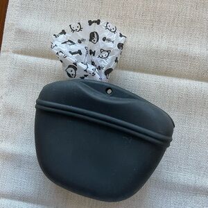 Small Black Silicone Dog Waste Bag Carrier